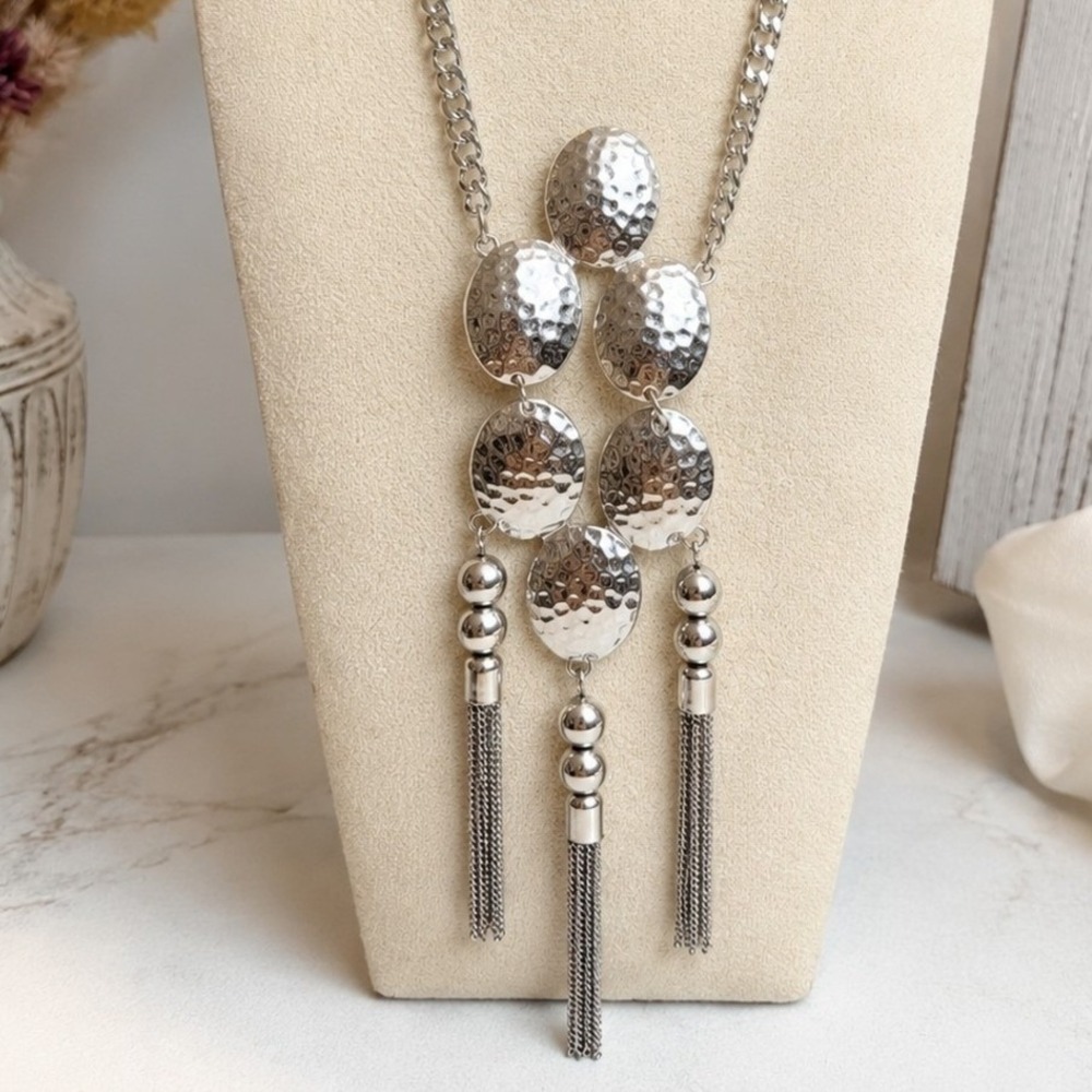 Silver Tone Hammered Disc Tassel Statement Necklace Long Chain Fringe Pendant 30